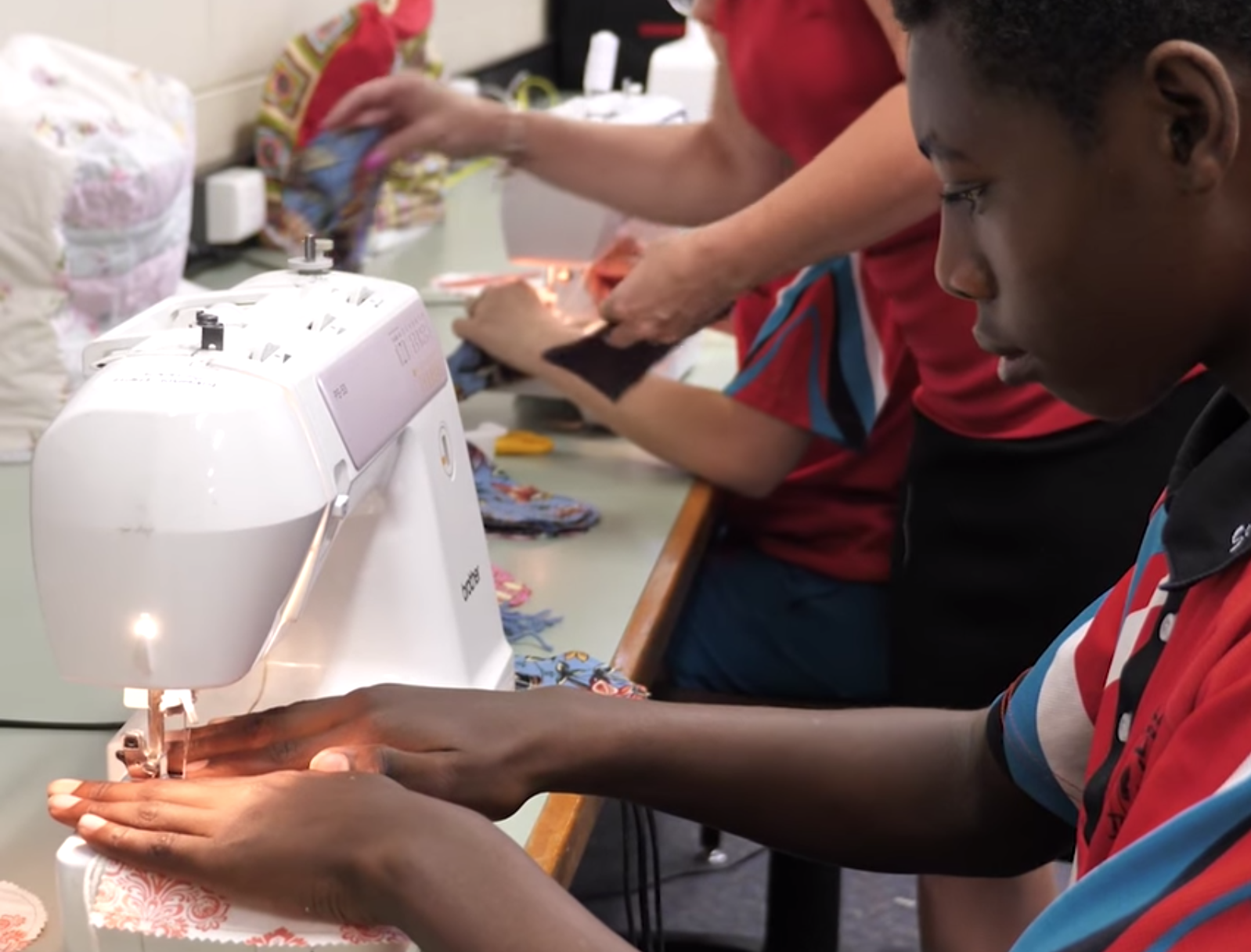 Kirwan State School Sew Mittens for Bushfire-Affected Koalas