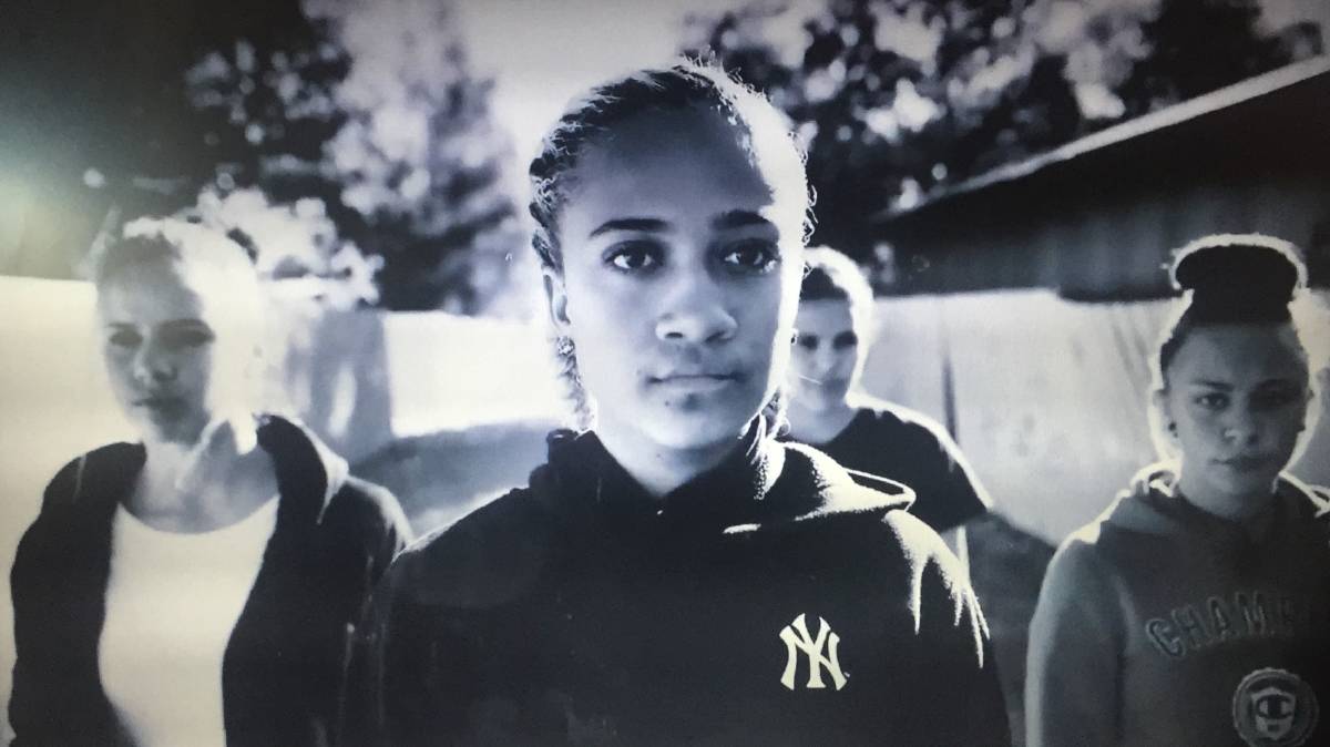 Bourke High School Hip-Hop Group Plays National Television