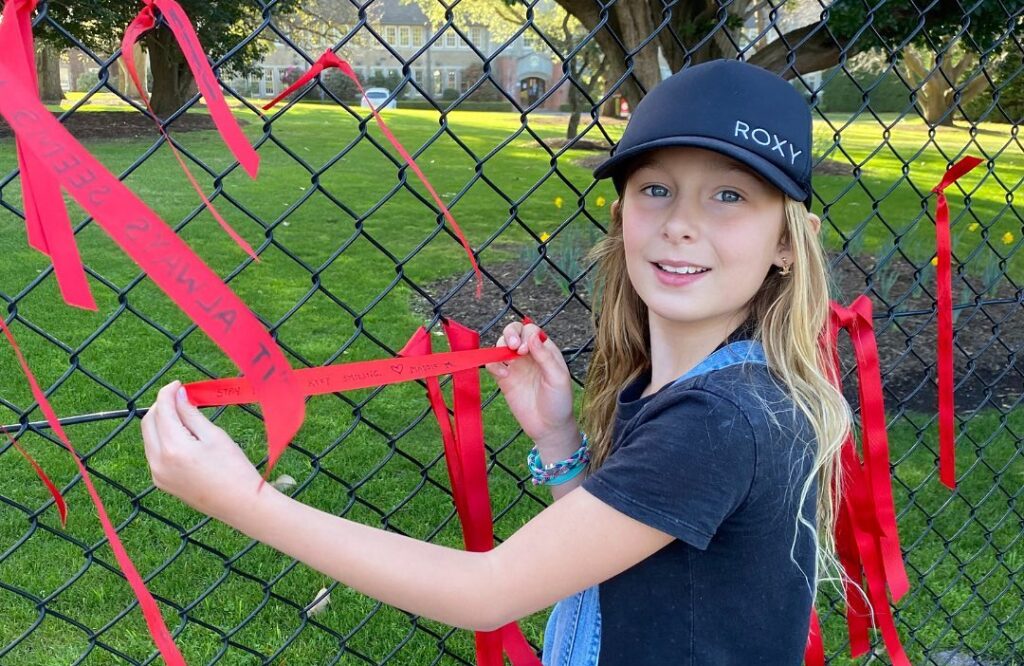 Red Ribbons Share Hope During Lockdown